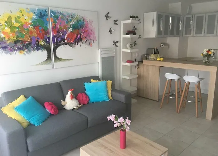 Appartement Riviera Terrasse - Parking Gratuit *