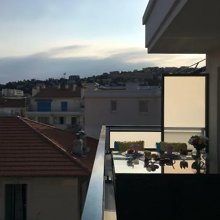 Riviera Terrasse - Parking Gratuit דירה *