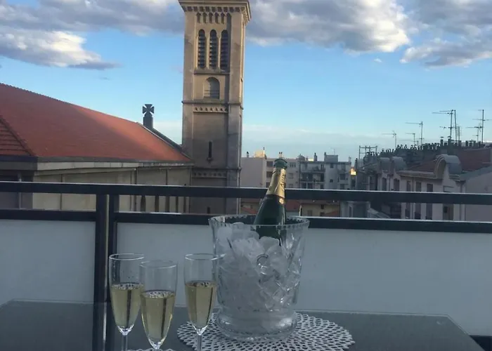 Riviera Terrasse - Parking Gratuit نيس